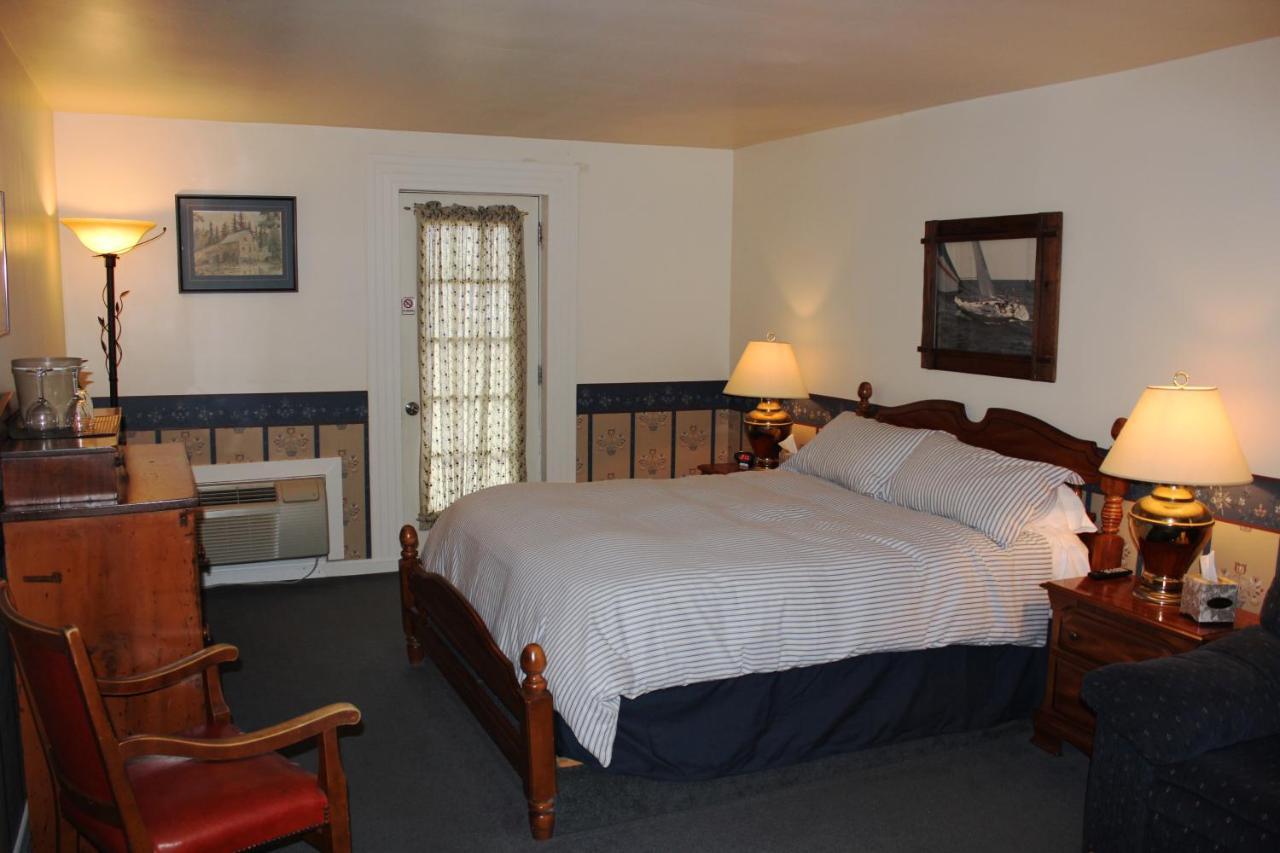 ניאגרה און דה לייק King George III Inn מראה חיצוני תמונה